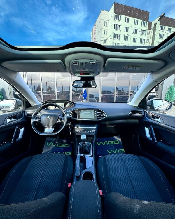 Peugeot 308 T9 - Image 9