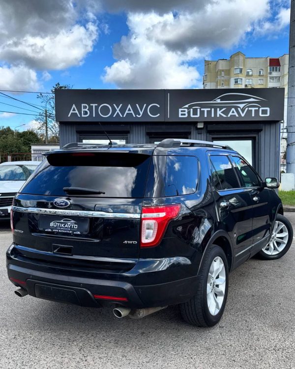 Ford Explorer V - Image 6