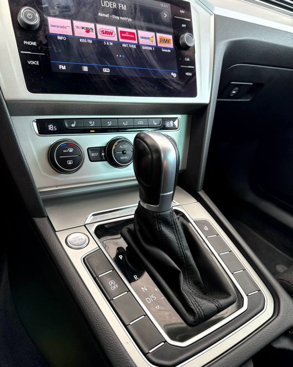 Volkswagen Passat B8 - Image 13