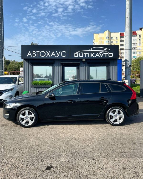 Volvo V60 I · Рестайлинг - Image 8