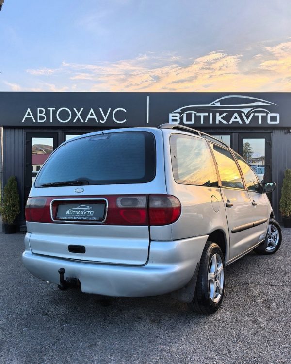 Ford Galaxy I - Image 6