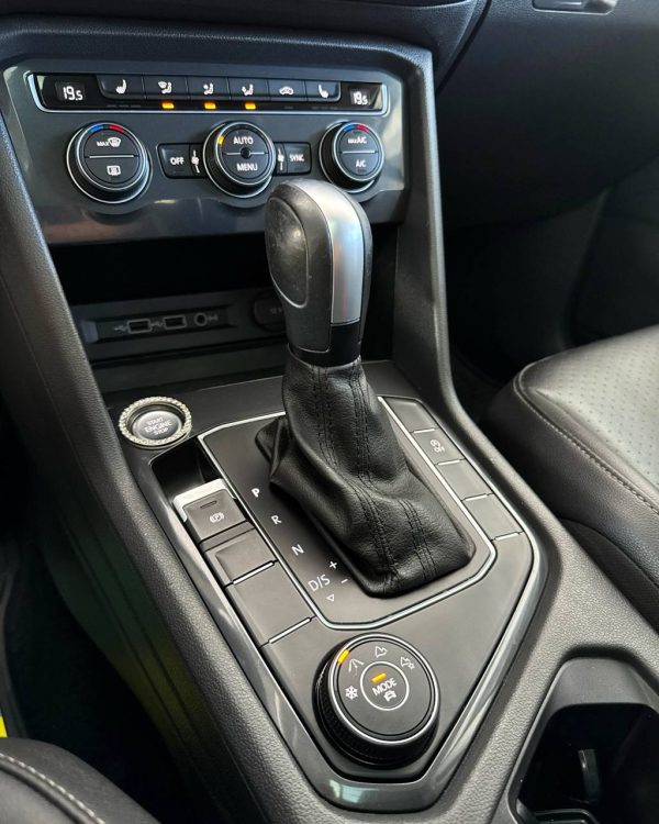 Volkswagen Tiguan II - Image 14