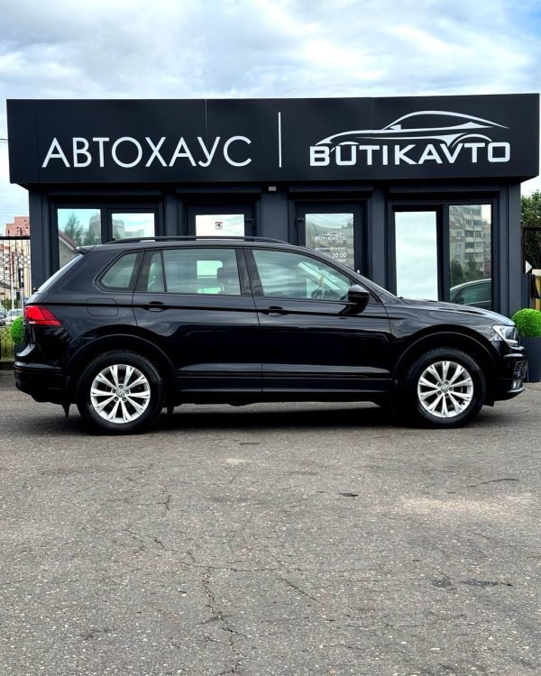 Volkswagen Tiguan - Image 8