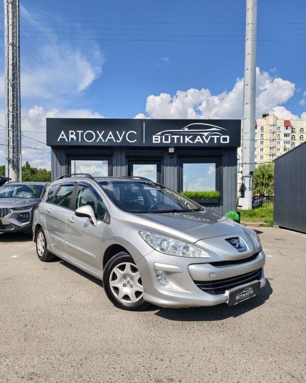 Peugeot 308 T7