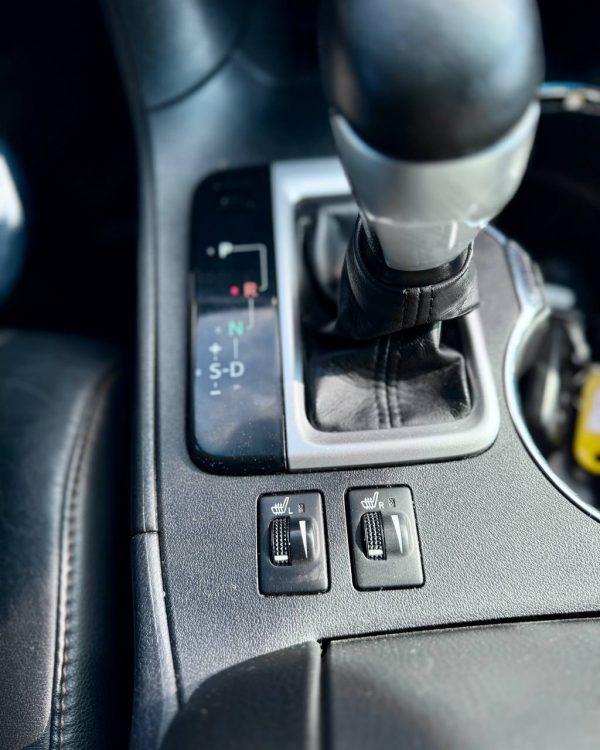 Toyota Highlander III (XU50) - Image 20