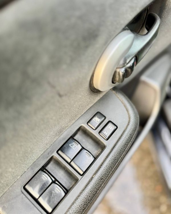 Nissan Tiida I (C11) · Рестайлинг - Image 19