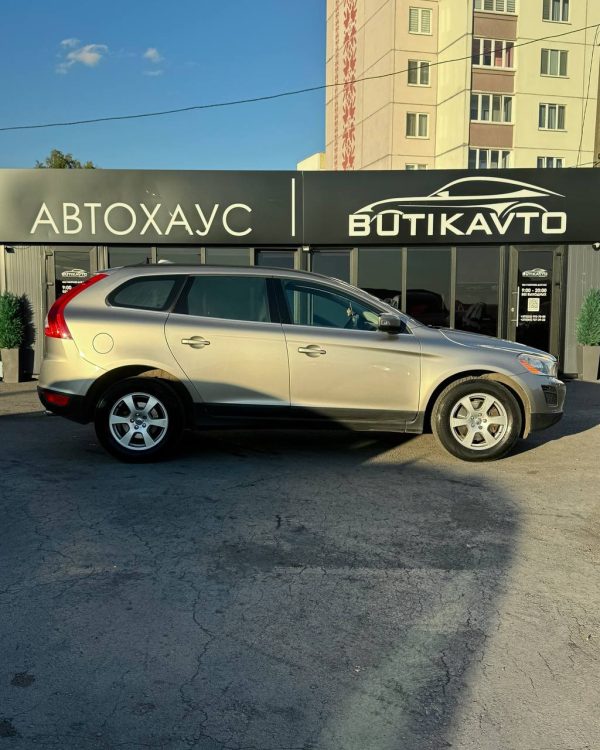 Volvo XC60 I - Image 8