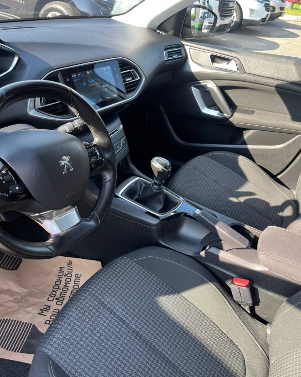 Peugeot 308 T9 · Рестайлинг - Image 10