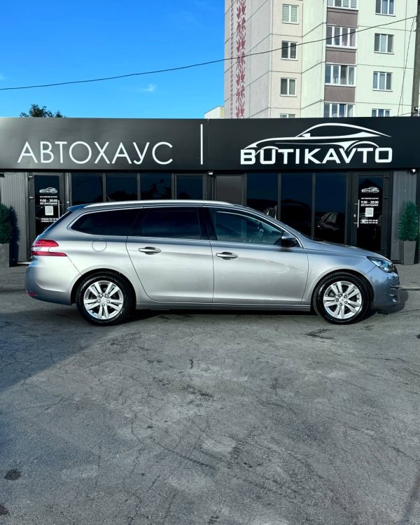 Peugeot 308 T9 - Image 8