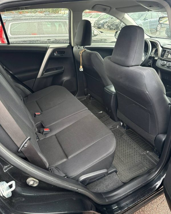 Toyota RAV4 IV (XA40) · Рестайлинг - Image 12