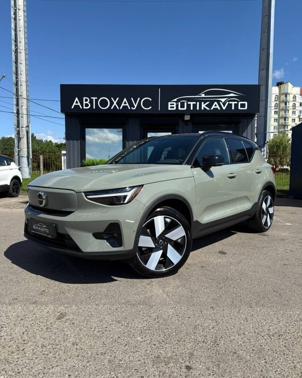 Volvo XC40 I · Рестайлинг - Image 3