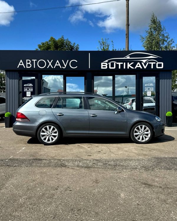 Volkswagen Golf VI - Image 7
