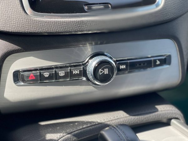 Volvo XC90 II · Рестайлинг - Image 28
