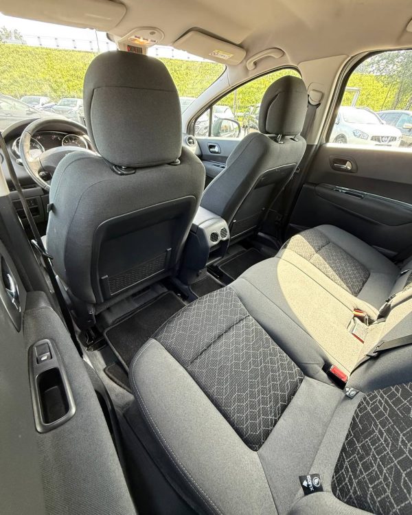 Peugeot 3008 I · Рестайлинг - Image 12