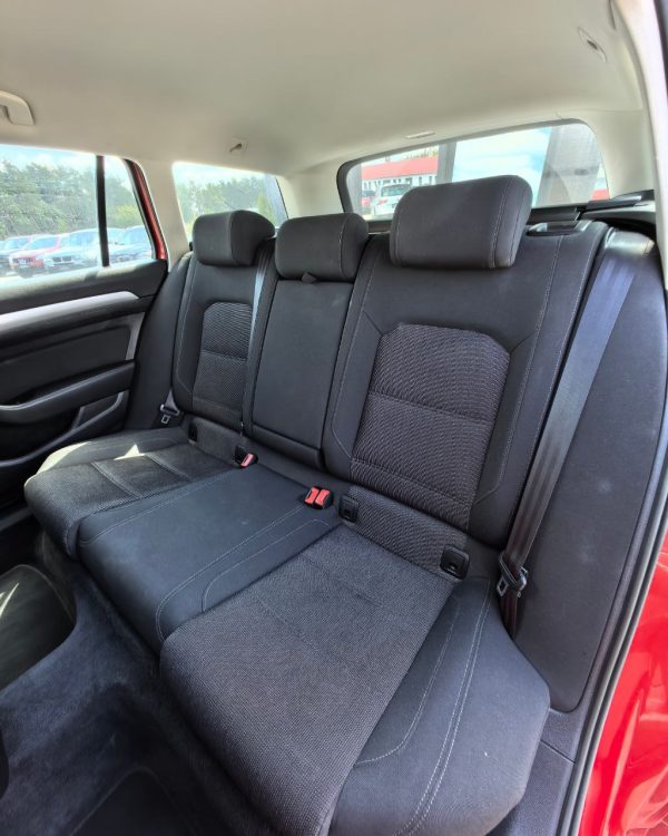 Volkswagen Passat B8 - Image 11