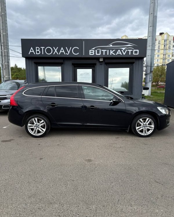 volvo v60 - Image 7