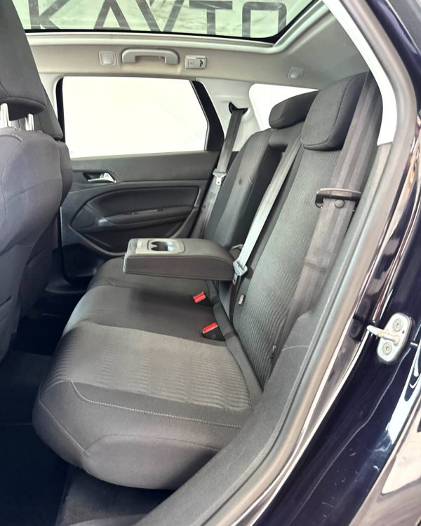 Peugeot 308 T9 - Image 14