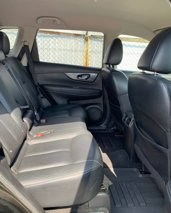 Nissan X-Trail III (T32) - Image 11