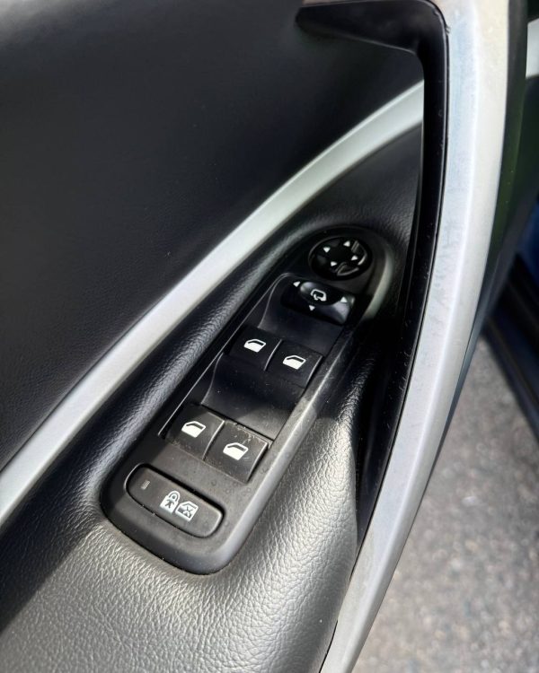 CITROEN C5 - Image 15