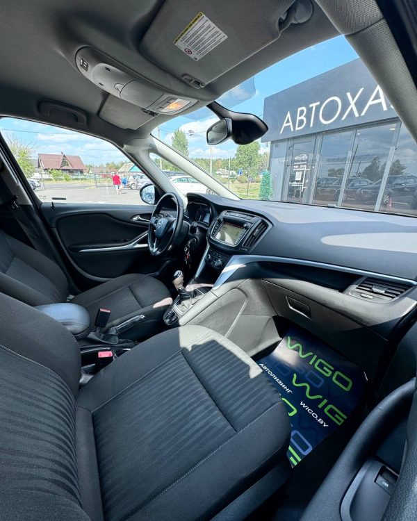 Opel Zafira C · Рестайлинг - Image 13