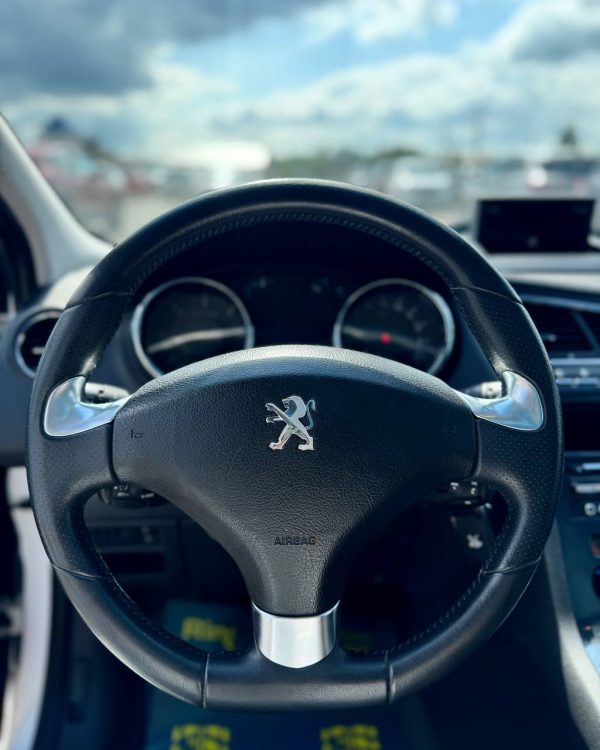Peugeot 5008 I · Рестайлинг - Image 15