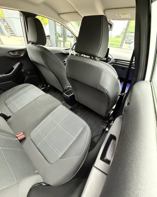 FORD FIESTA - Image 11
