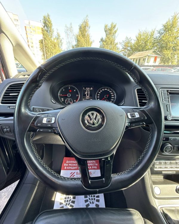Volkswagen Sharan II · Рестайлинг - Image 13