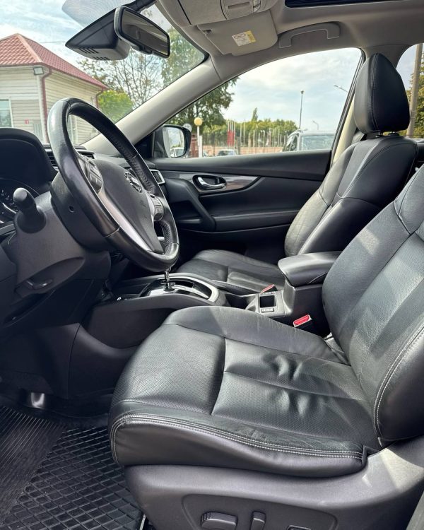 Nissan X-Trail III (T32) - Image 10