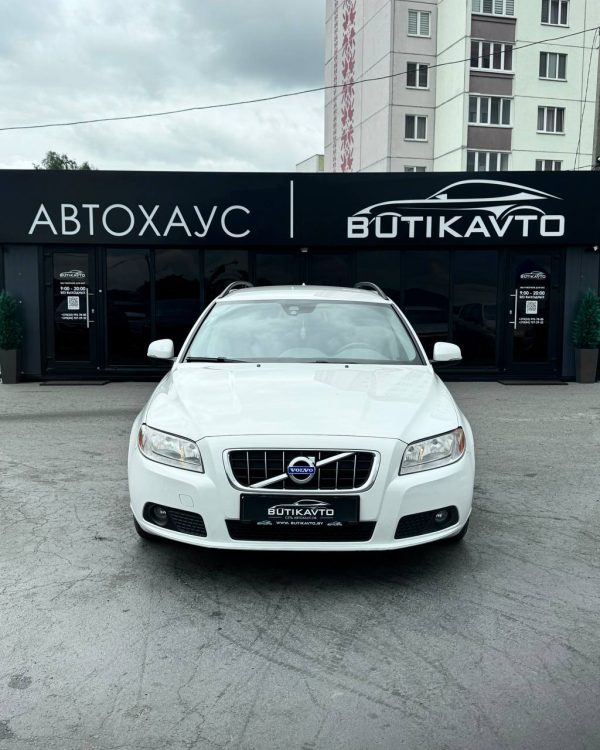Volvo V70 III - Image 2