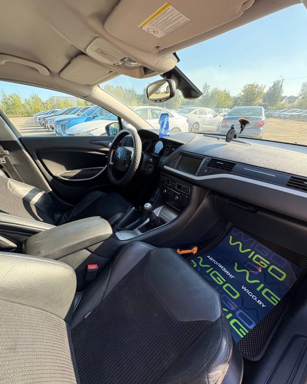 Citroen C5 II - Image 10