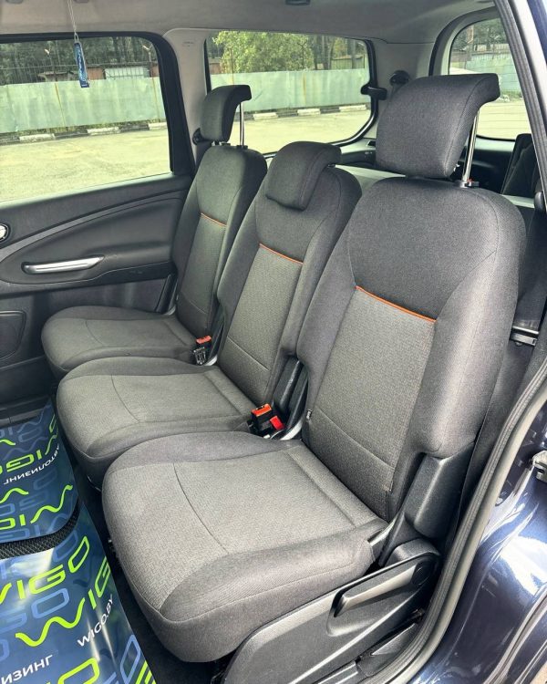 Ford Galaxy II - Image 11