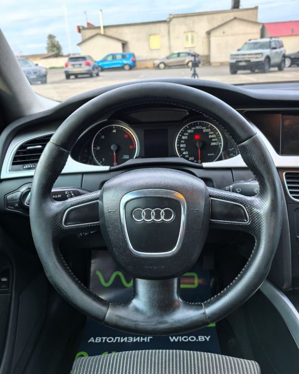 Audi A4 B8 - Image 13