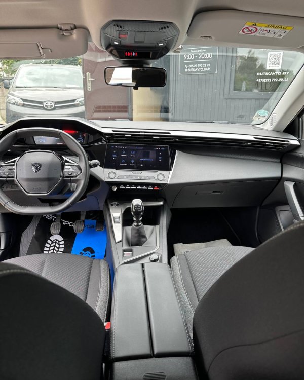 Peugeot 308 III - Image 9