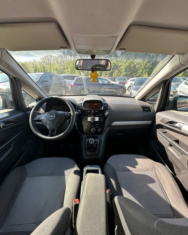 Opel Zafira B · Рестайлинг - Image 9