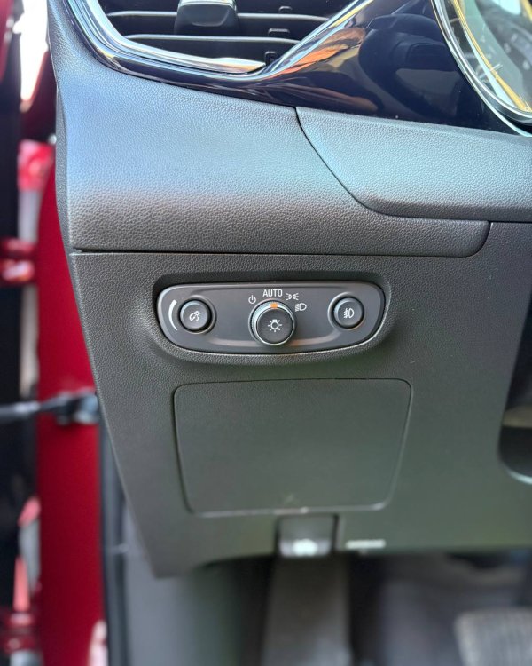 Buick Encore GX I - Image 17