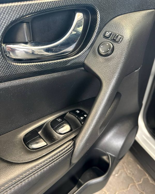 Nissan X-Trail III (T32) - Image 10