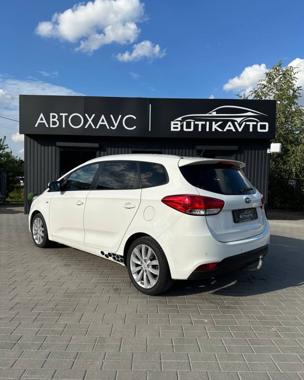 Kia Carens III - Image 4