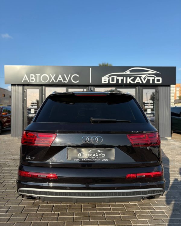 Audi Q7 4M - Image 5