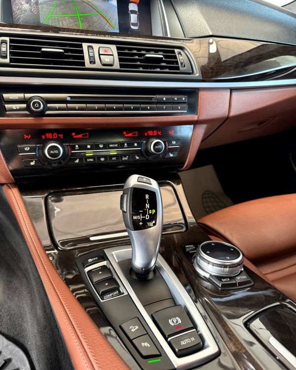 BMW 5 серия F10, F11 · Рестайлинг - Image 14