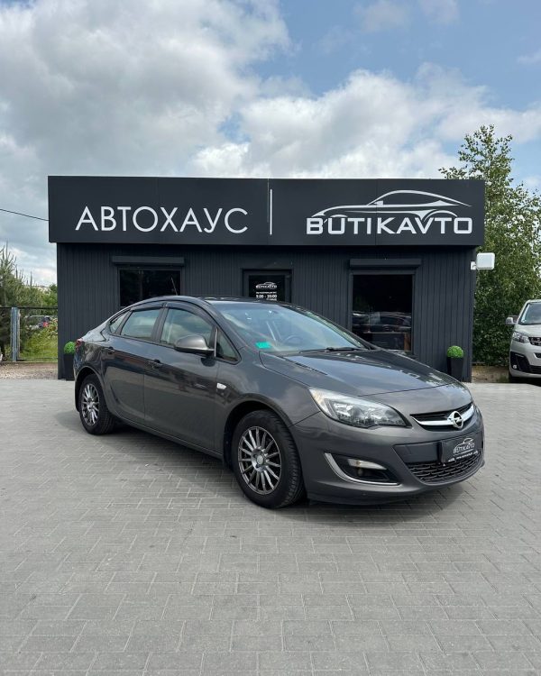 Opel Astra J · Рестайлинг