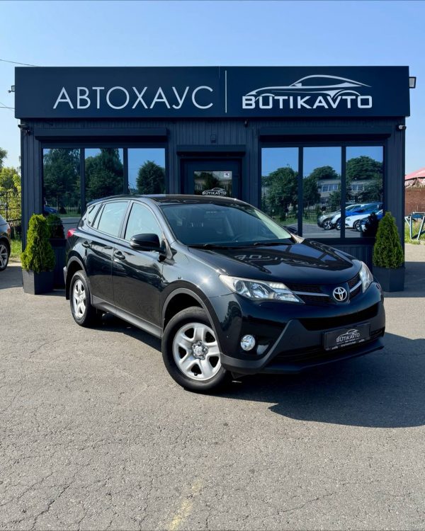 Toyota RAV4 IV (XA40)