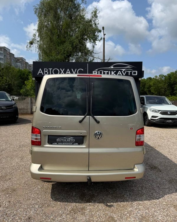 Volkswagen Caravelle T5 - Image 5