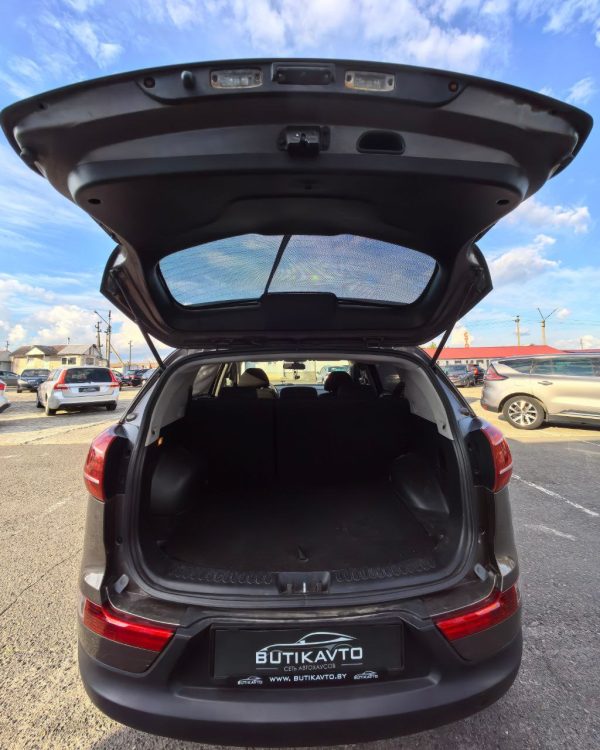 Kia Sportage III - Image 12