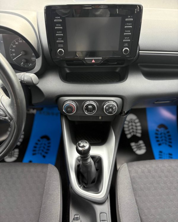 Toyota Yaris IV (XP210) - Image 16