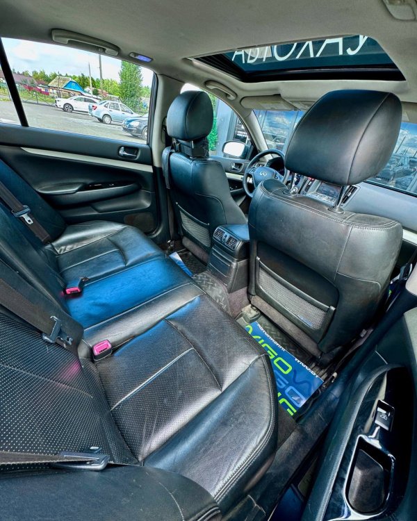 Infiniti G IV - Image 12