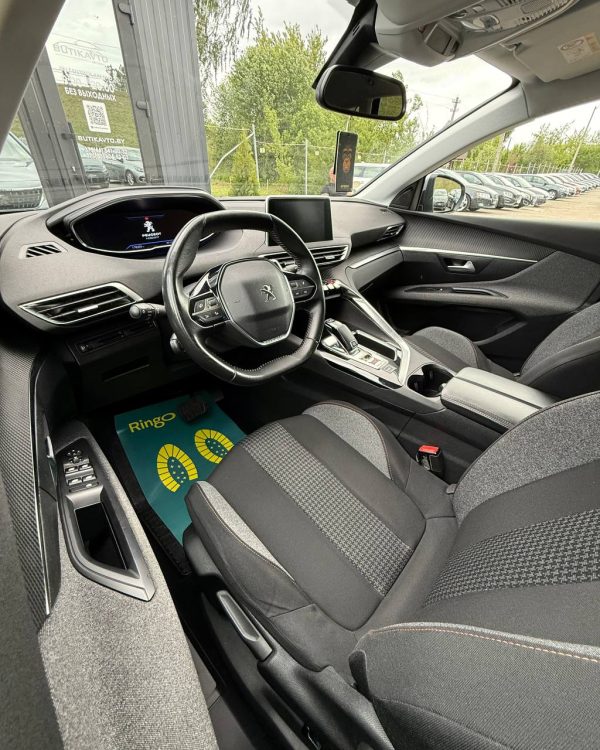 PEUGEOT 3008 - Image 11