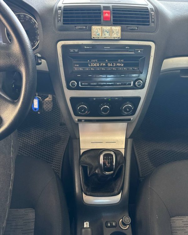 Skoda Octavia II · Рестайлинг - Image 11