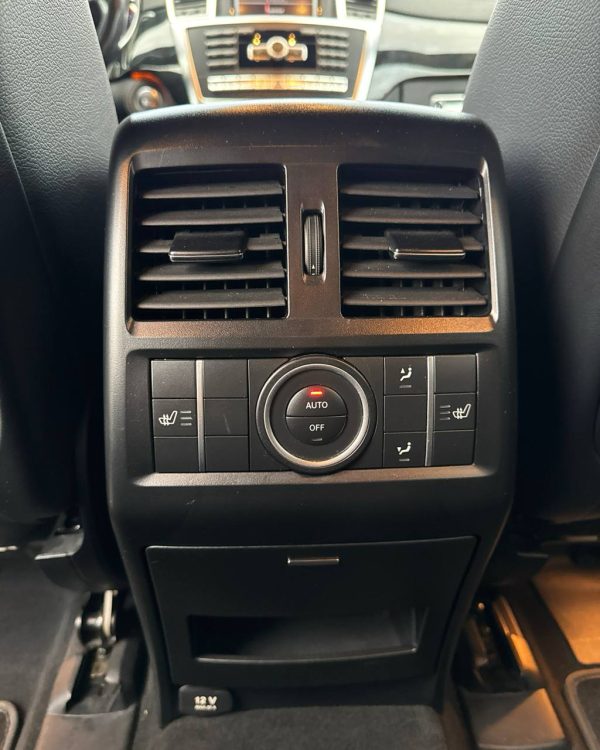 Mercedes-Benz GLE W166 - Image 19