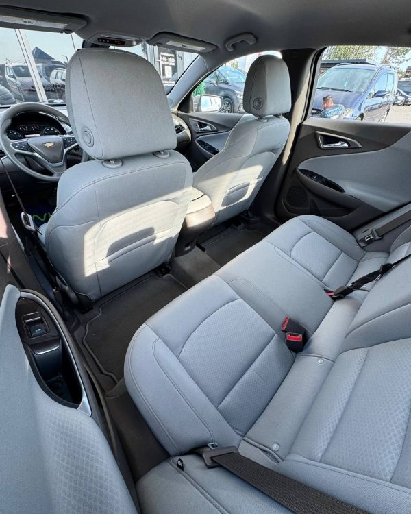 Chevrolet Malibu IX · Рестайлинг - Image 11