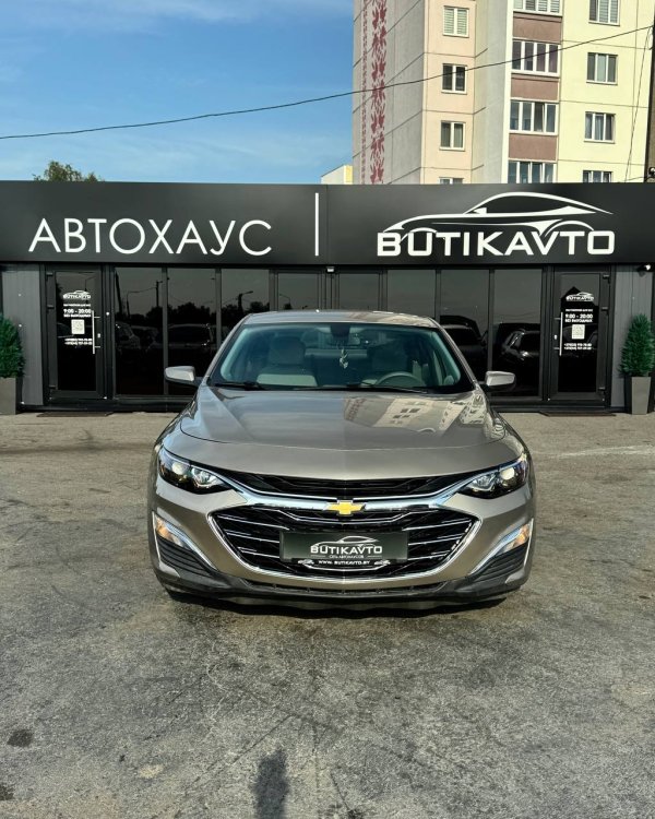 Chevrolet Malibu IX · Рестайлинг - Image 2